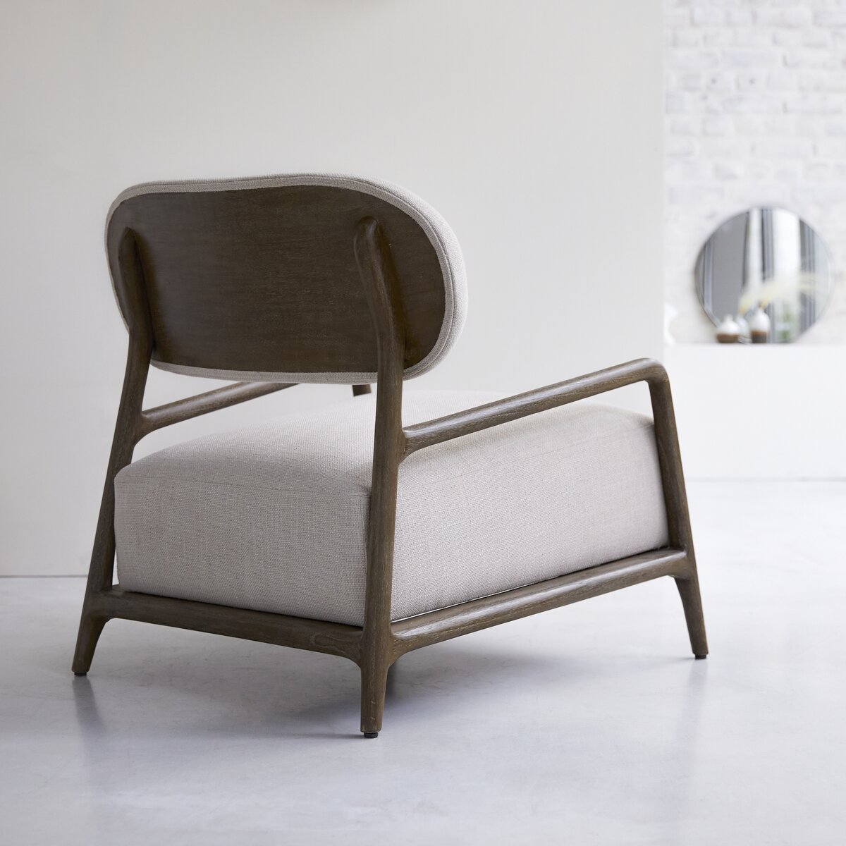 Romane - Fauteuil en mindi massif Romane - Fauteuil en mindi massif