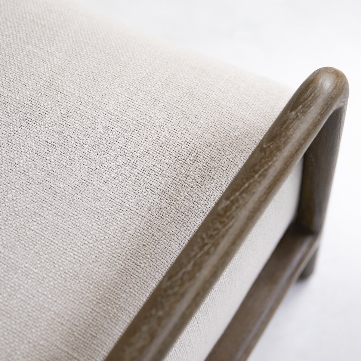 Romane - Sessel aus massivem Mindiholz Romane - Sessel aus massivem Mindiholz