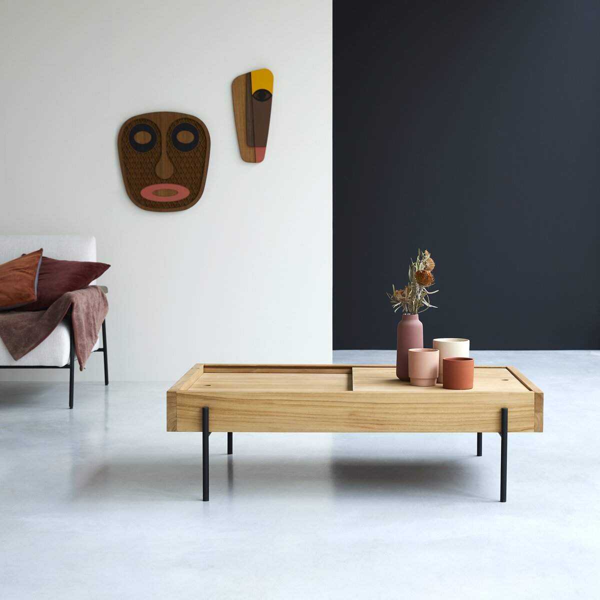 Honorine - Table basse rangement en teck massif Honorine - Table basse rangement en teck massif