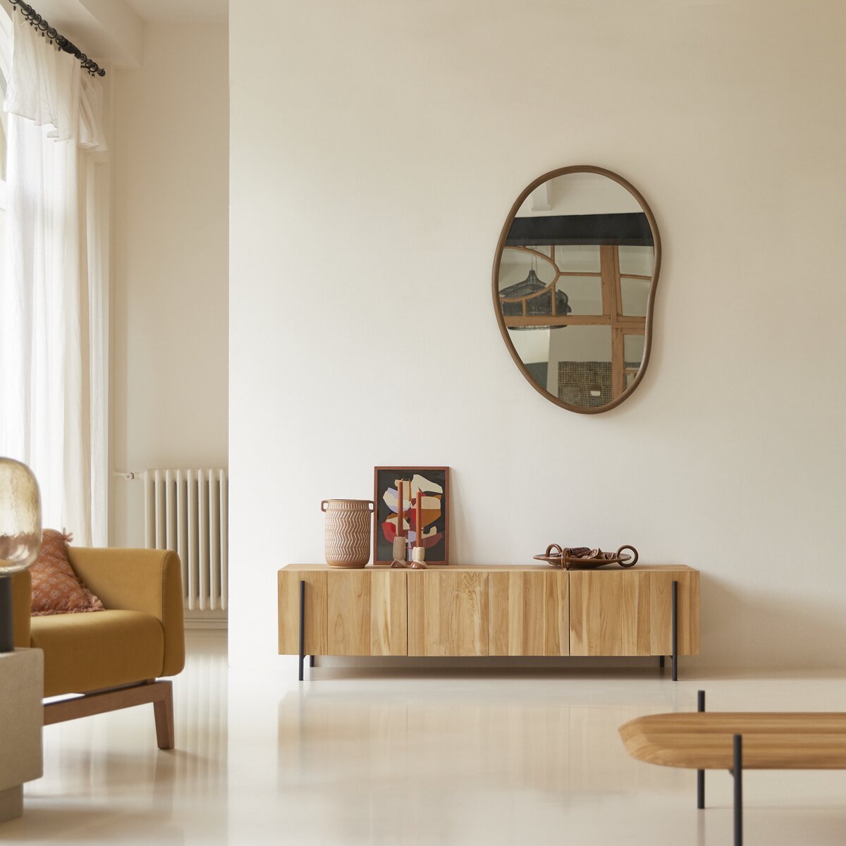 Honorine - TV Schrank aus massivem Teakholz 170 cm Honorine - TV Schrank aus massivem Teakholz 170 cm