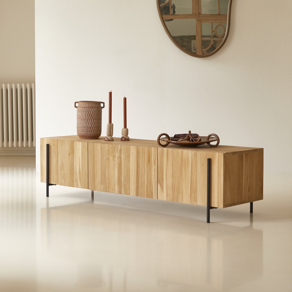 Honorine - TV Schrank aus massivem Teakholz 170 cm Honorine - TV Schrank aus massivem Teakholz 170 cm