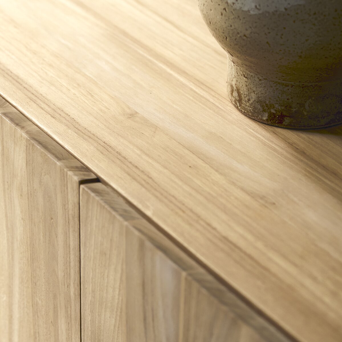 Honorine - TV Schrank aus massivem Teakholz 170 cm Honorine - TV Schrank aus massivem Teakholz 170 cm