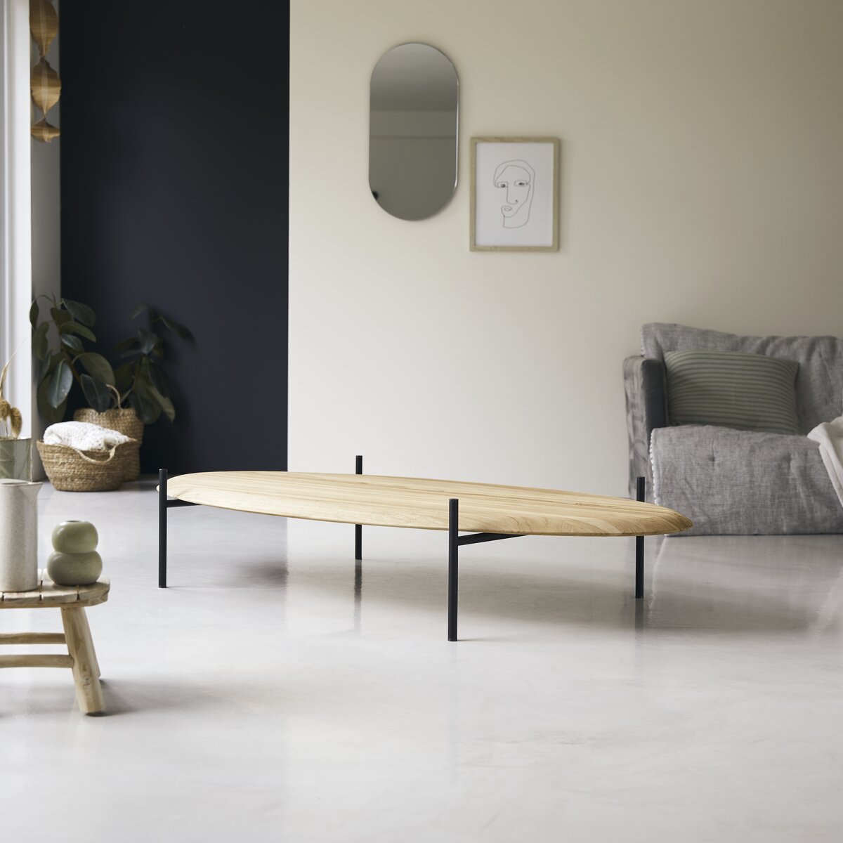 Honorine - Table basse ovale en teck massif Honorine - Table basse ovale en teck massif