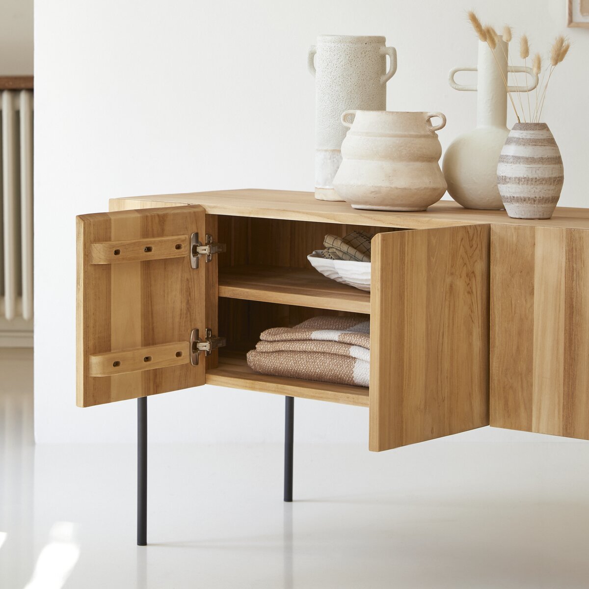 Honorine - Meuble TV haut en teck massif 170 cm Honorine - Meuble TV haut en teck massif 170 cm