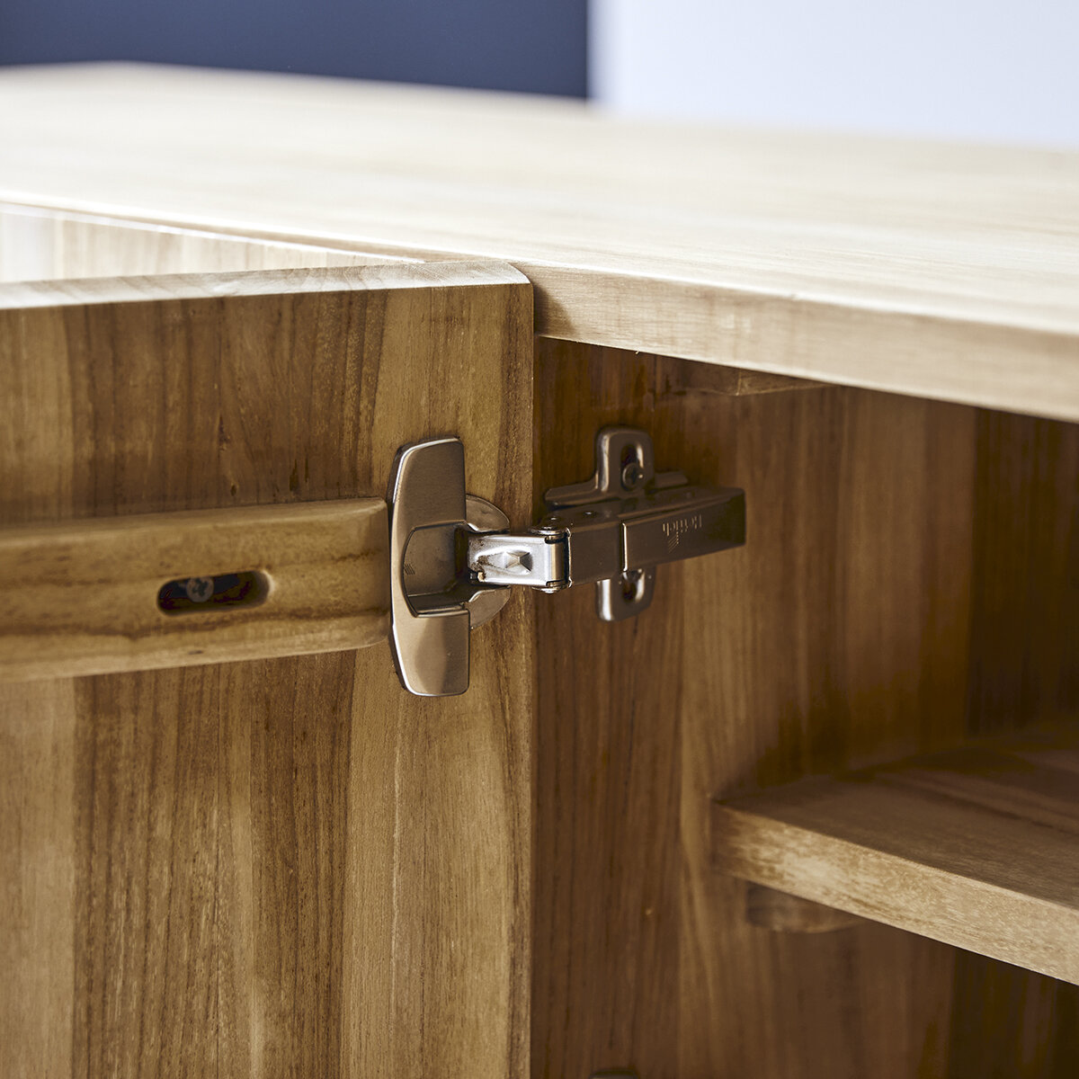 Honorine - Meuble TV haut en teck massif 170 cm Honorine - Meuble TV haut en teck massif 170 cm
