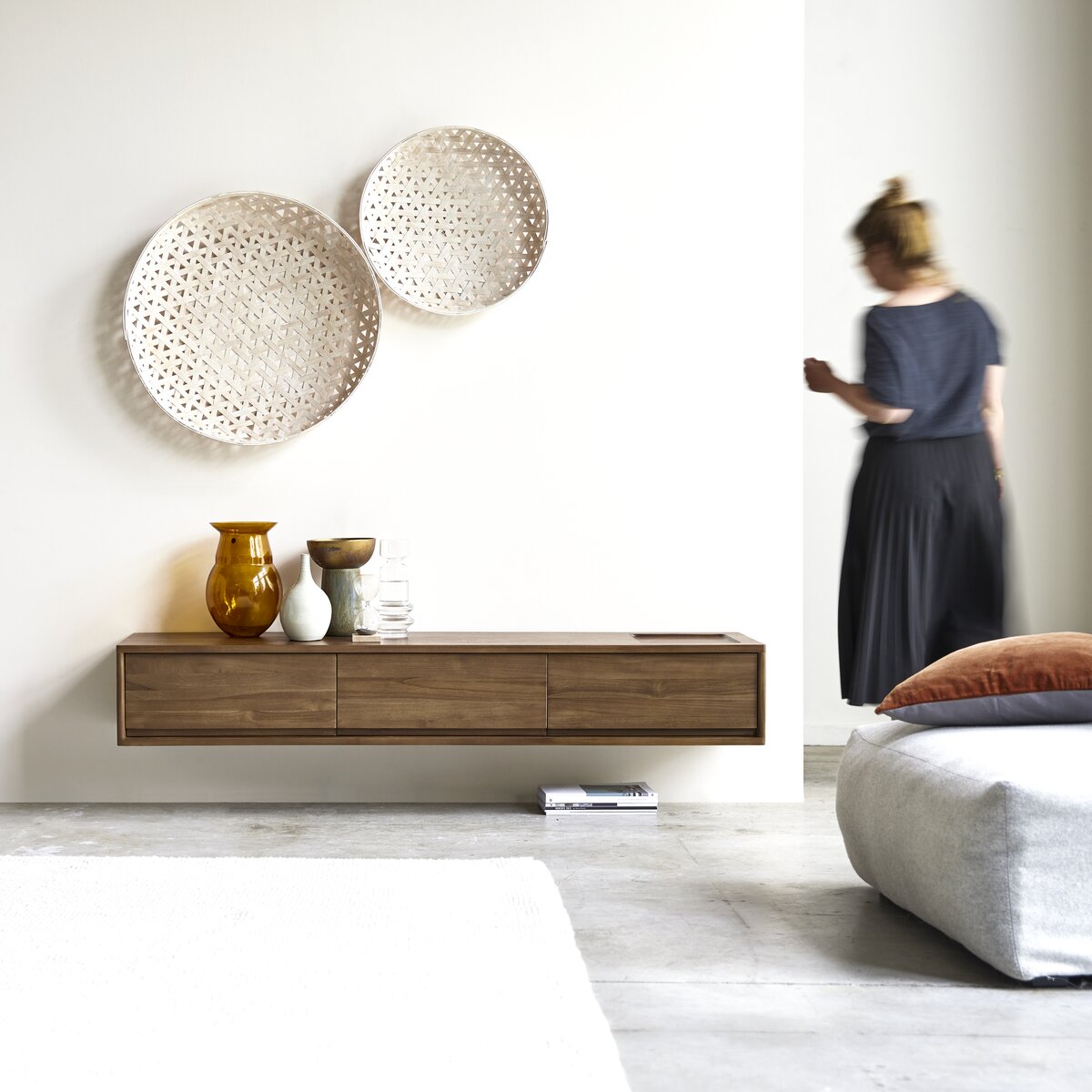Circa - Mobile TV in teak massello riciclato 3 cassetti 160 cm Circa - Mobile TV in teak massello riciclato 3 cassetti 160 cm