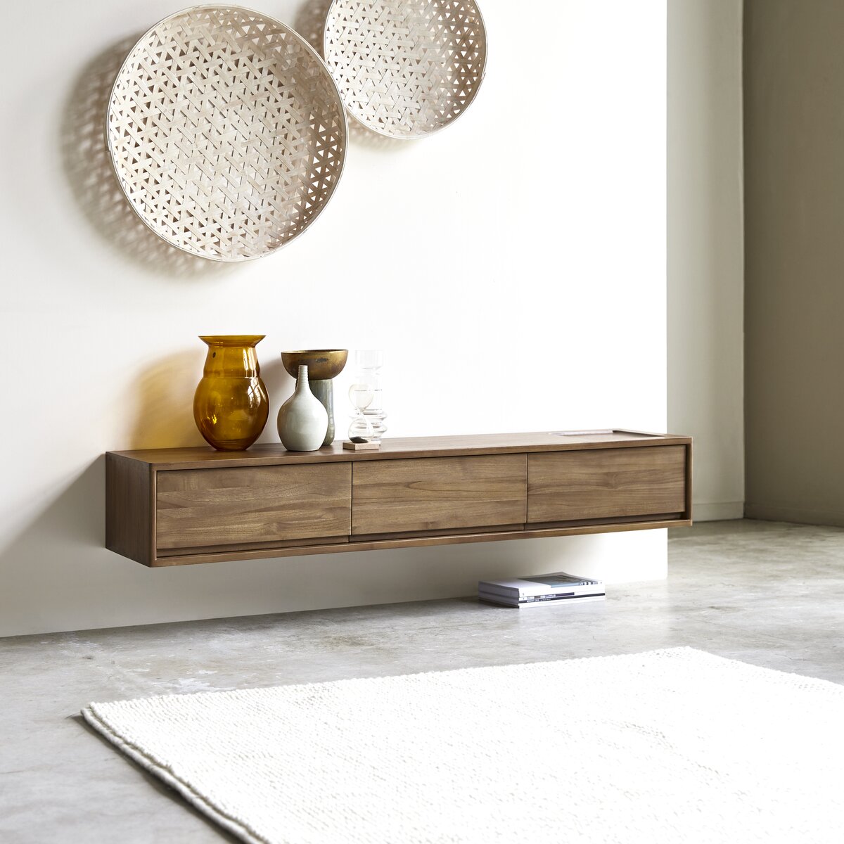 Circa - 3-Drawer Solid reclaimed teak TV Stand 160 cm Circa - 3-Drawer Solid reclaimed teak TV Stand 160 cm