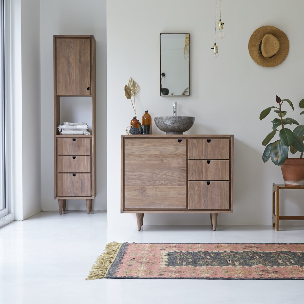 Jonàk - Mueble bajo lavado en nogal macizo 95 cm Jonàk - Mueble bajo lavado en nogal macizo 95 cm