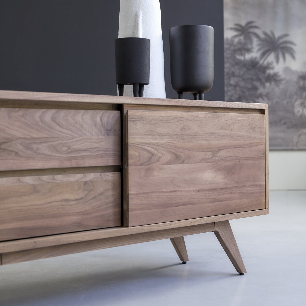 Esmée - Solid walnut TV Stand 130 cm Esmée - Solid walnut TV Stand 130 cm