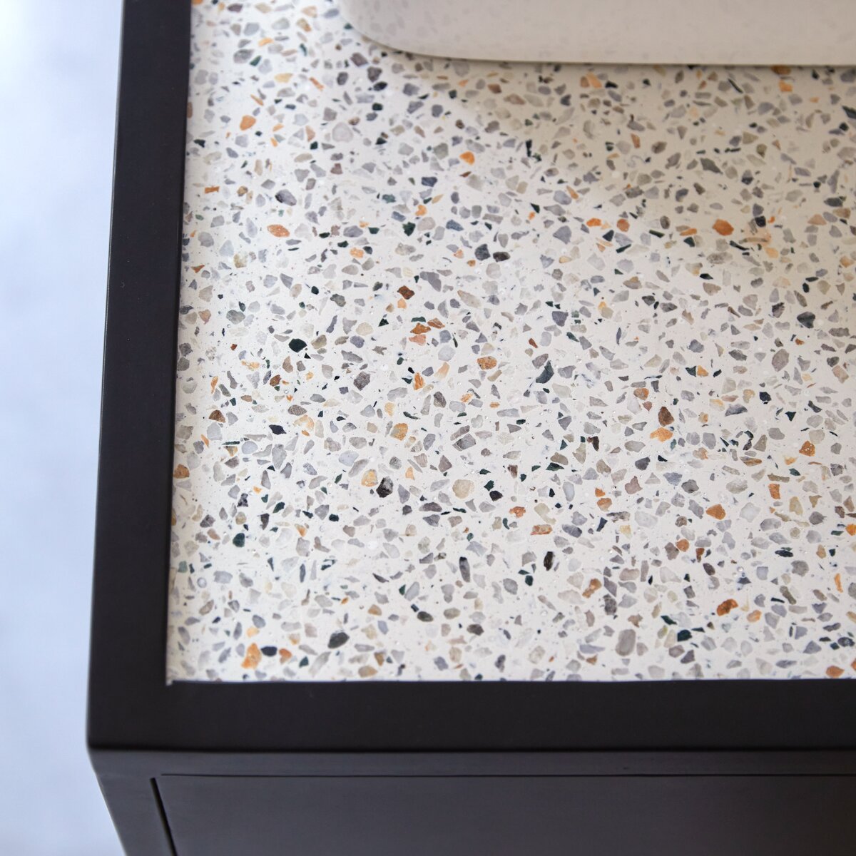 Lizzie - Meuble sous vasque en terrazzo et métal 140 cm Lizzie - Meuble sous vasque en terrazzo et métal 140 cm