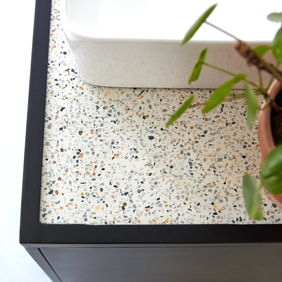 Lizzie - Waschtischunterschrank aus Terrazzo und Metall 90 cm Lizzie - Waschtischunterschrank aus Terrazzo und Metall 90 cm