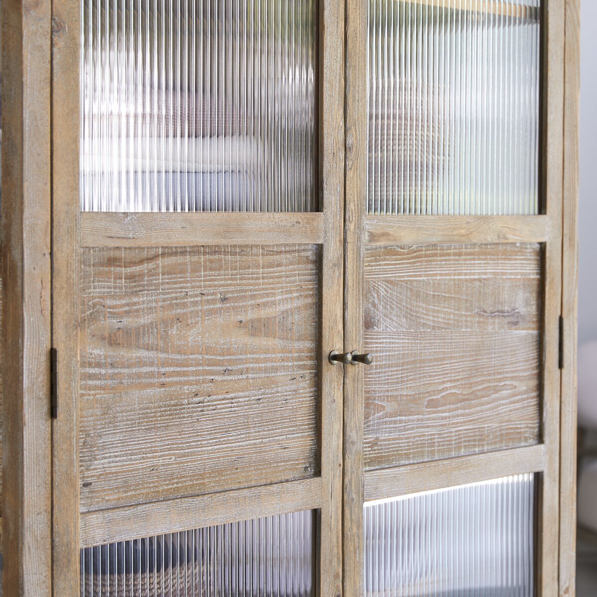 Andrea - Armoire en pin Andrea - Armoire en pin