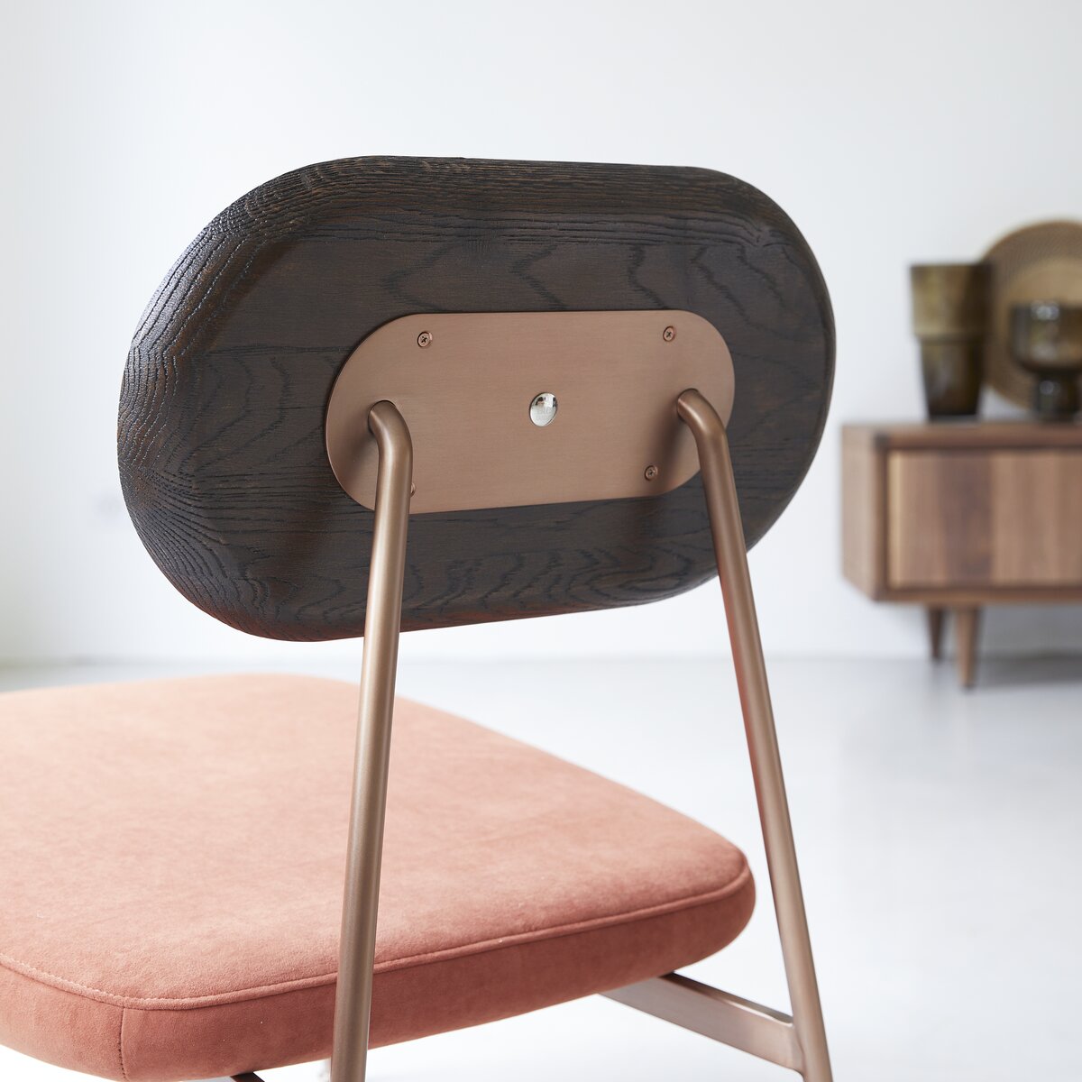 Yutapi - Fauteuil bas Sienna en chêne massif Yutapi - Fauteuil bas Sienna en chêne massif