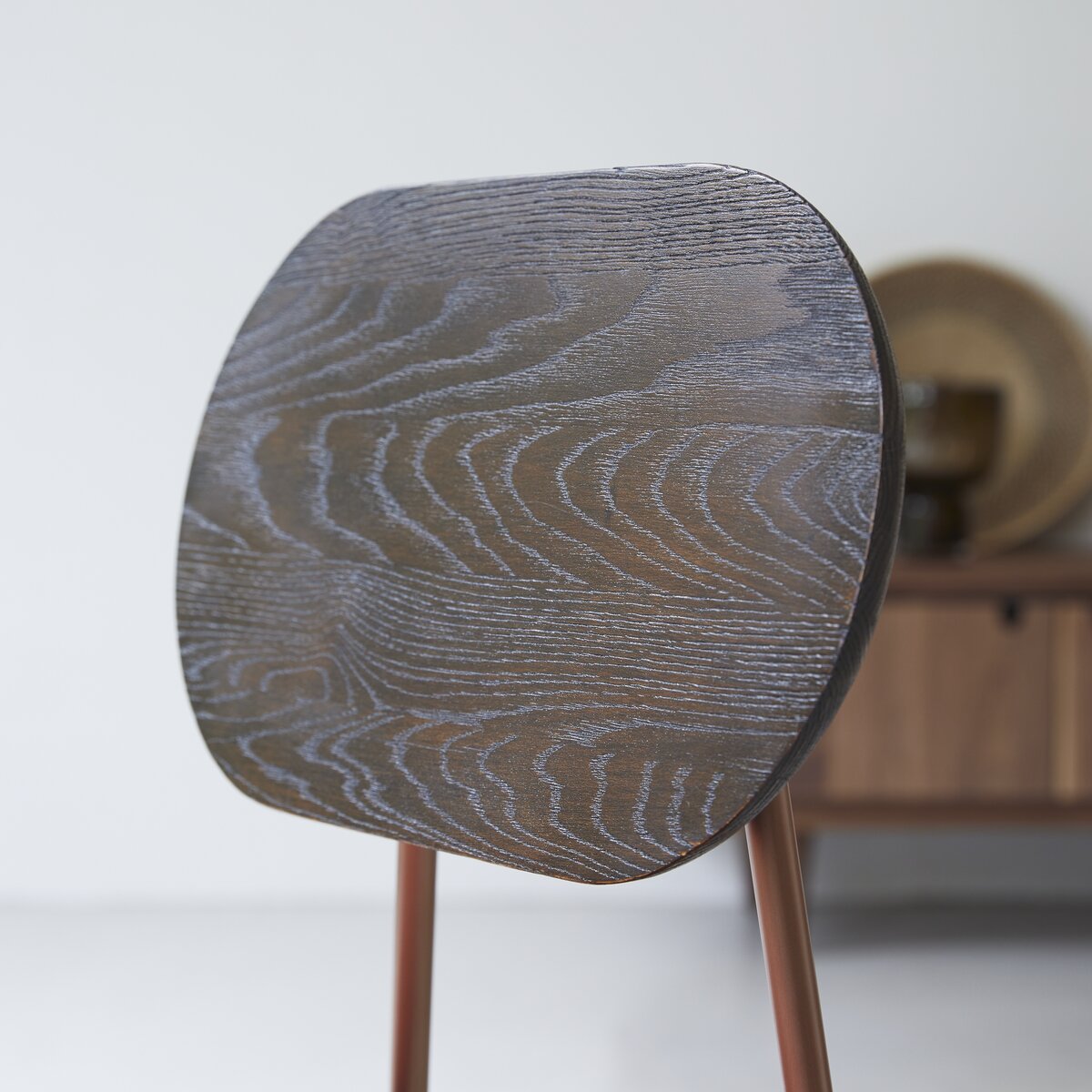 Yutapi - Sessel Sienna aus massivem Eichenholz Yutapi - Sessel Sienna aus massivem Eichenholz