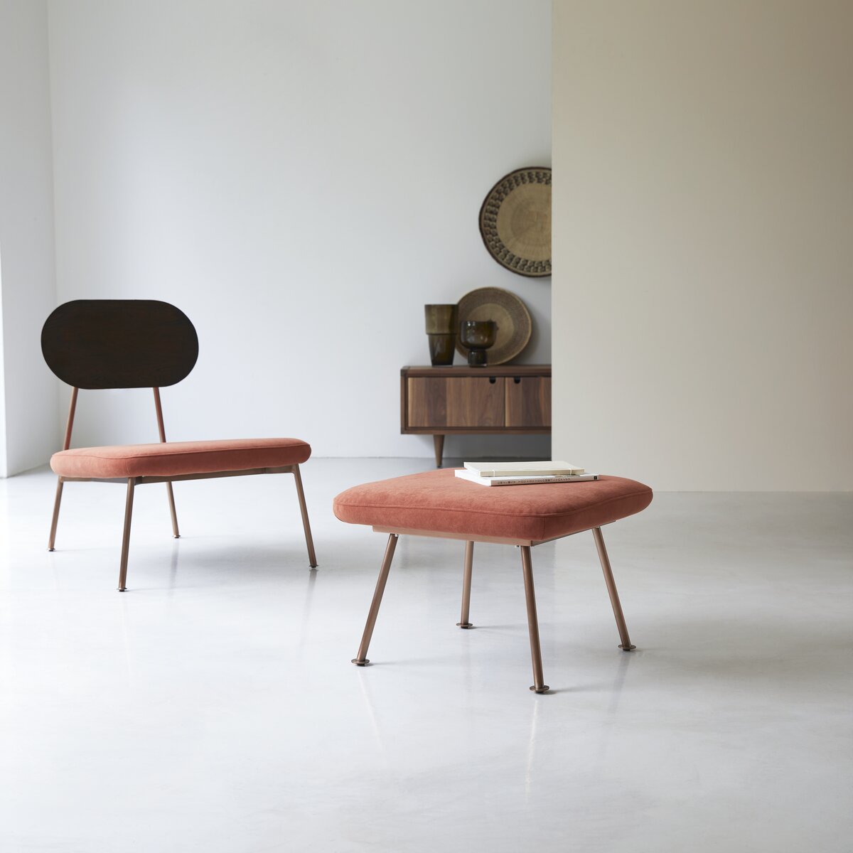 Yutapi - Tabouret Sienna en velours Yutapi - Tabouret Sienna en velours