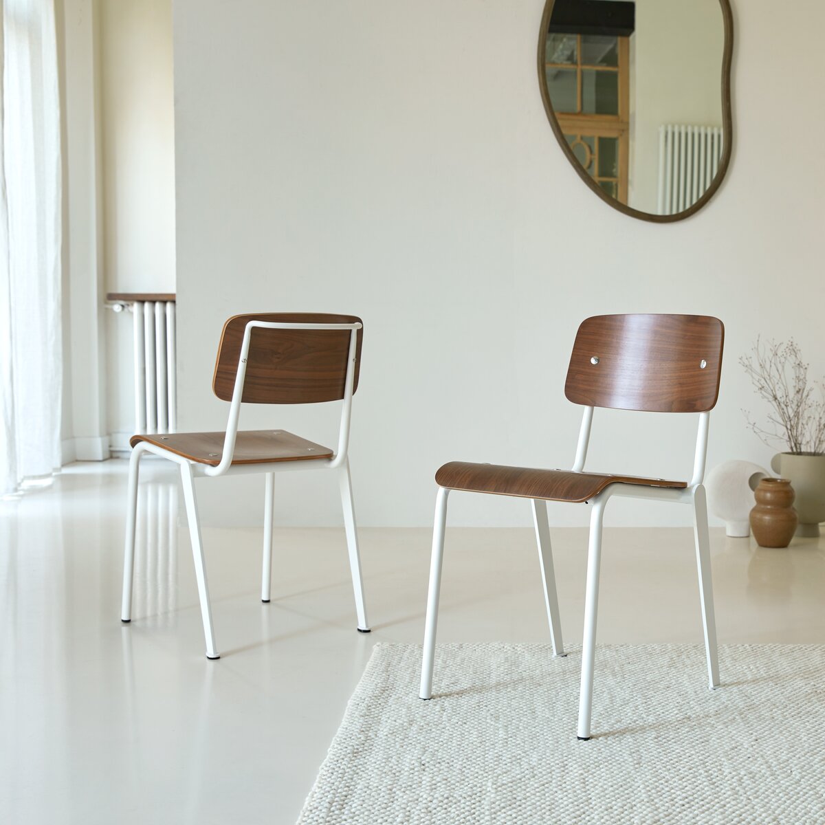 Mio - Chaise en noyer et métal white Mio - Chaise en noyer et métal white