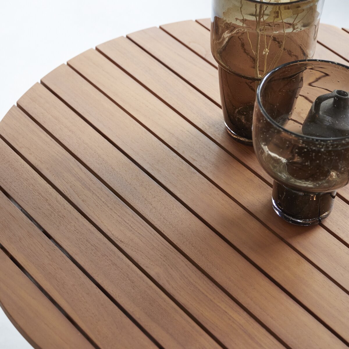 Key Wood - Table basse lattée en teck massif Key Wood - Table basse lattée en teck massif