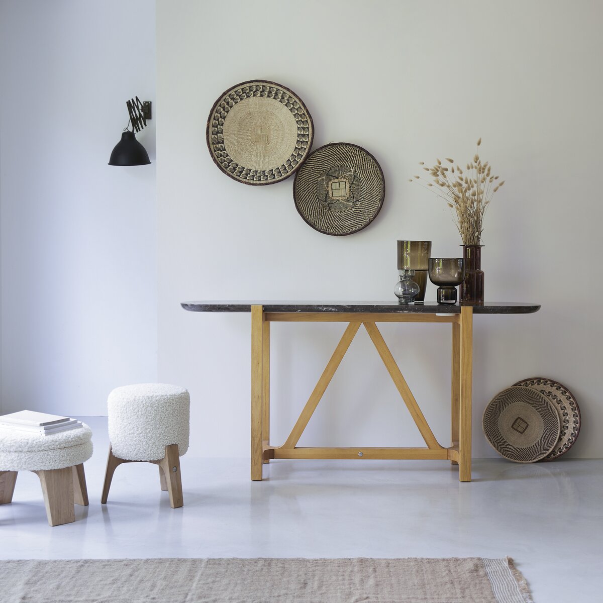 Stoneleaf - Solid oak and marble Console table Stoneleaf - Solid oak and marble Console table
