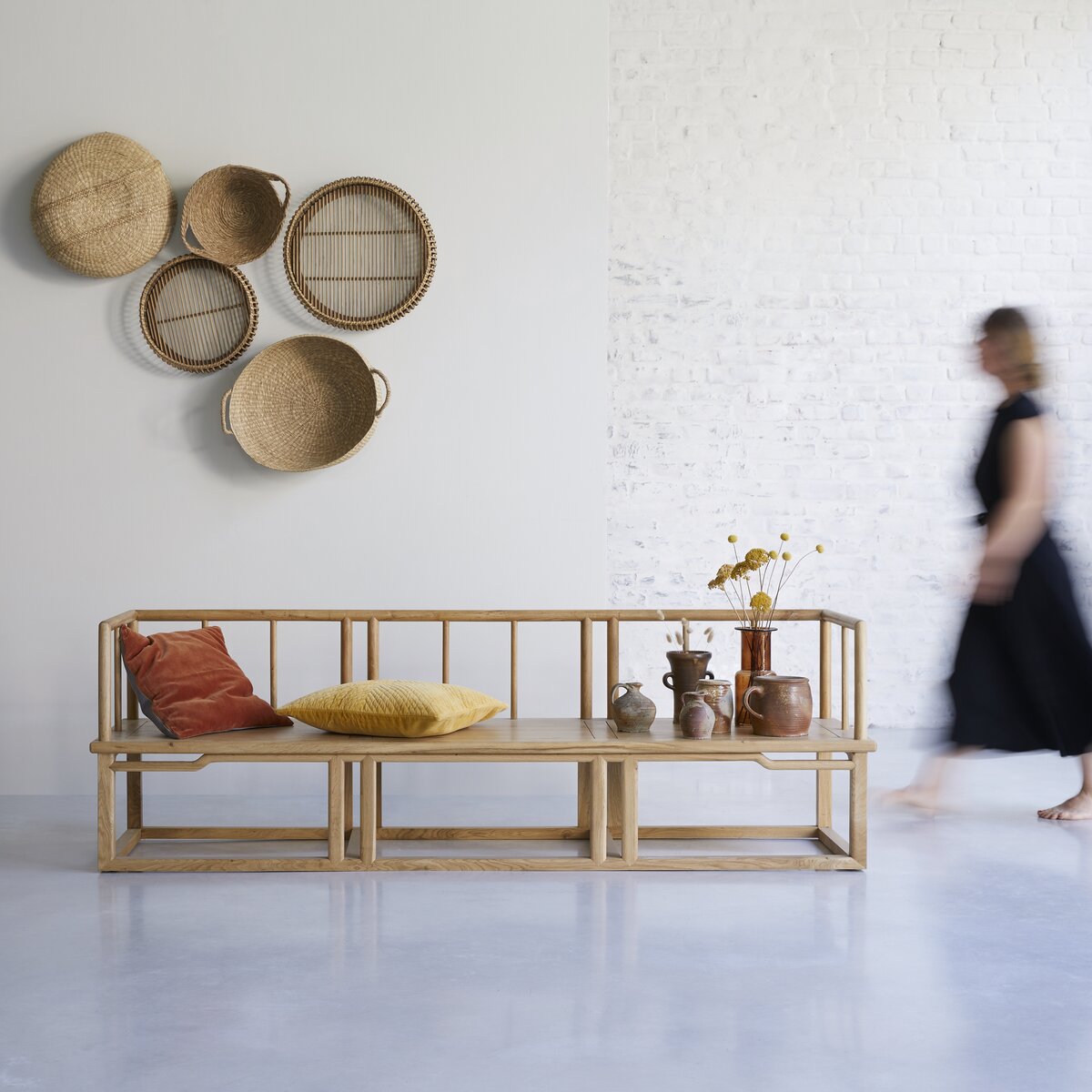 Bao - Sofa aus massiver Eiche Bao - Sofa aus massiver Eiche