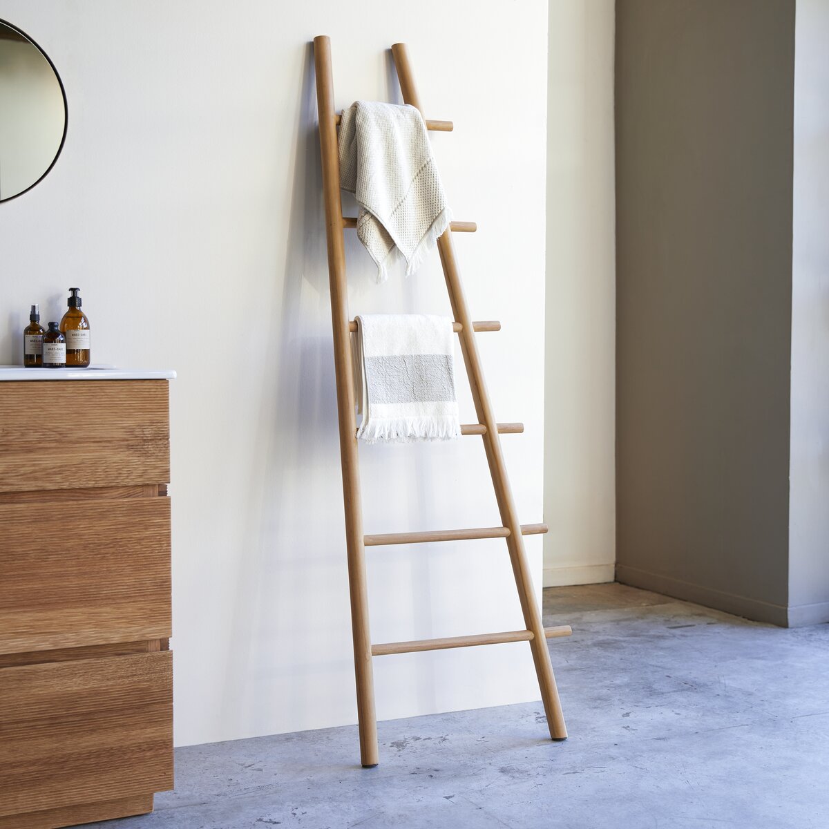 Scala in teak 170 cm - Porta asciugamani per il bagno - Tikamoon