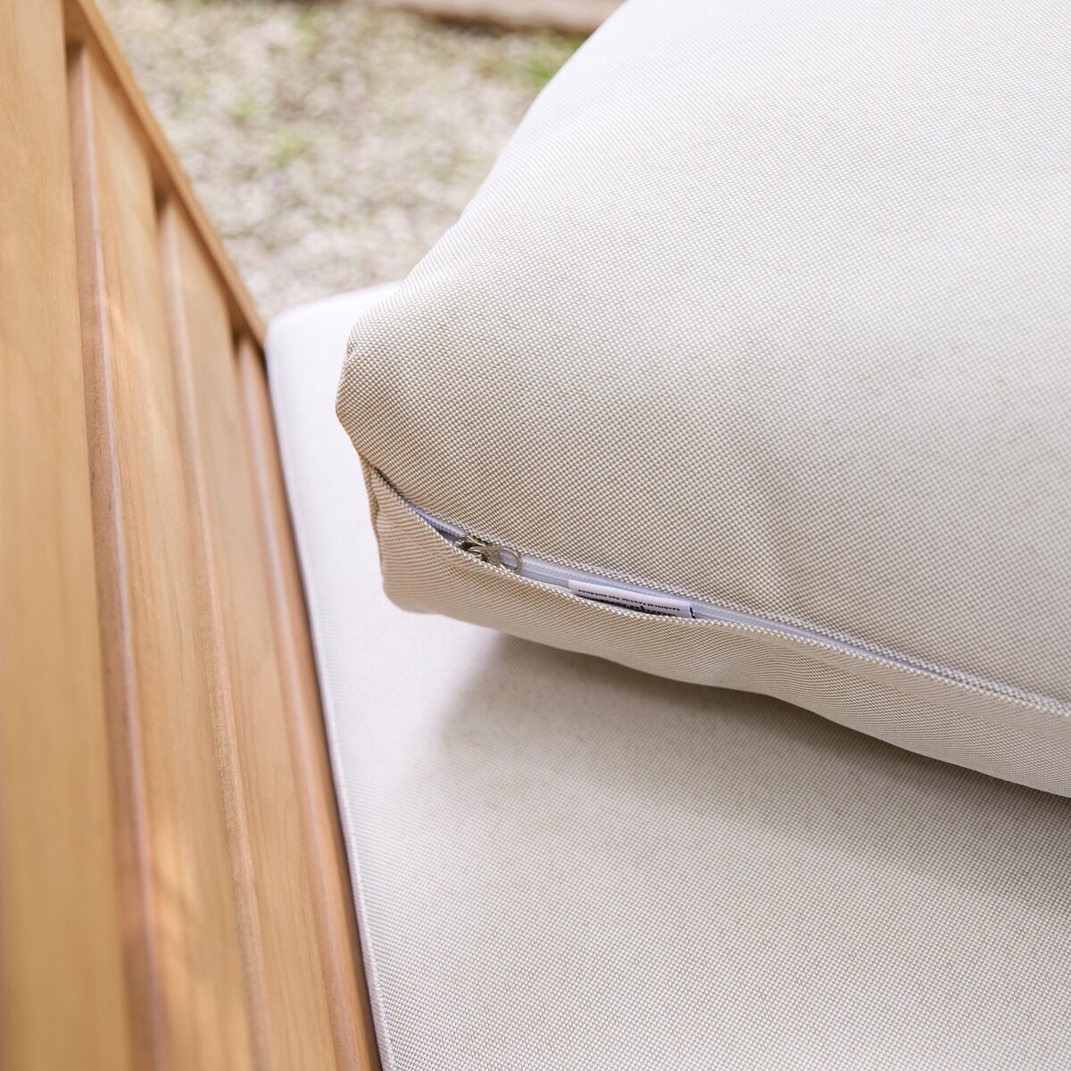Olia - Sillón de jardín en teca maciza Olia - Sillón de jardín en teca maciza