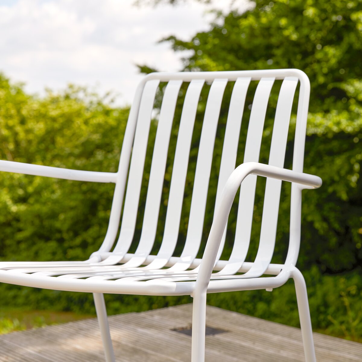 Chaise de séjour en métal blanc - Mobilier pour le living - Tikamoon