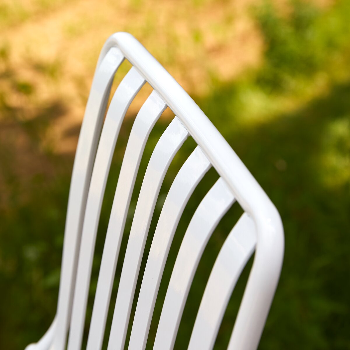 Chaise de jardin en métal blanc - Meuble pour l'extérieur - Tikamoon