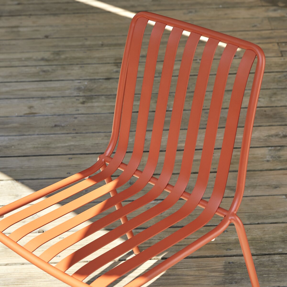 Chaise d'extérieur en métal orange - Meuble pour le jardin - Tikamoon