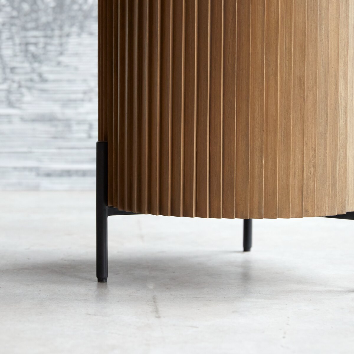 Lou - Mindi wood side table Lou - Mindi wood side table