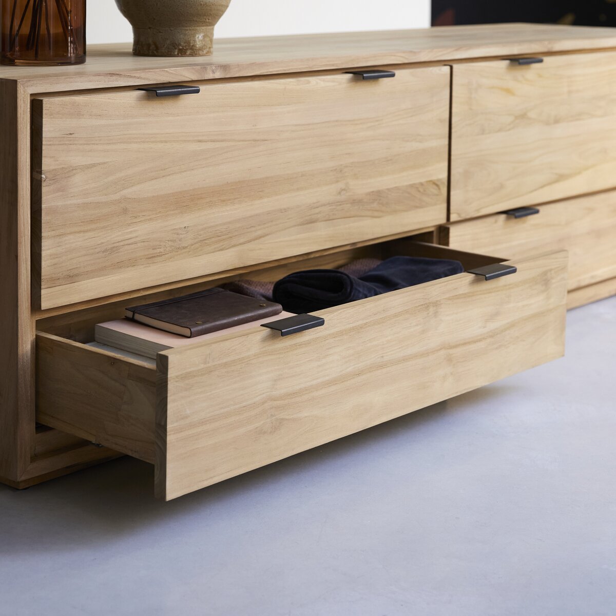 Senson - Meuble TV en teck massif 180 cm Senson - Meuble TV en teck massif 180 cm