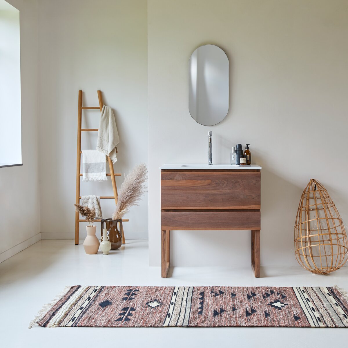 Edgar - Badezimmermöbel aus massivem Nussbaumholz und Keramik 80 cm Edgar - Badezimmermöbel aus massivem Nussbaumholz und Keramik 80 cm