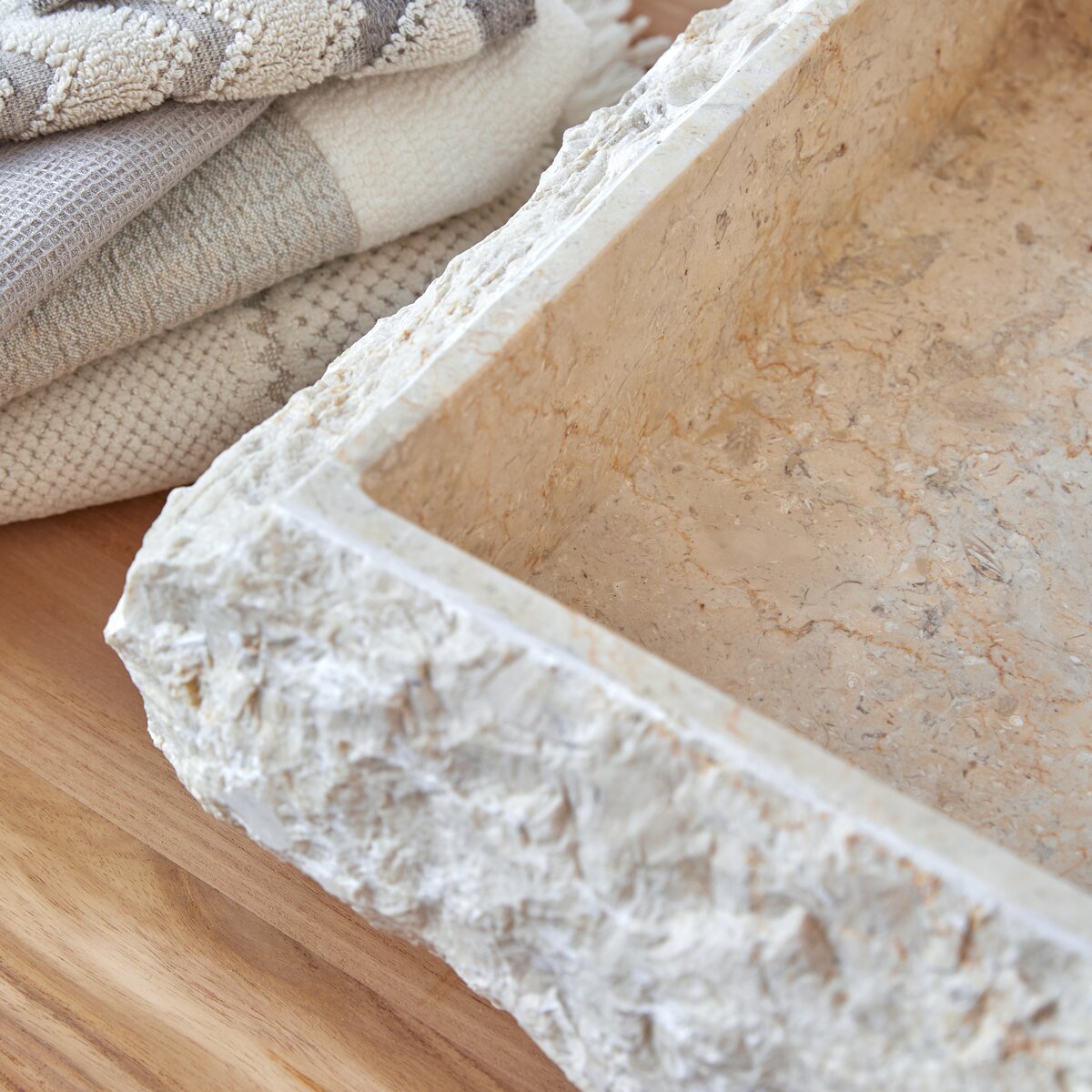 Scrula Slim - Lavabo in marmo cream Scrula Slim - Lavabo in marmo cream
