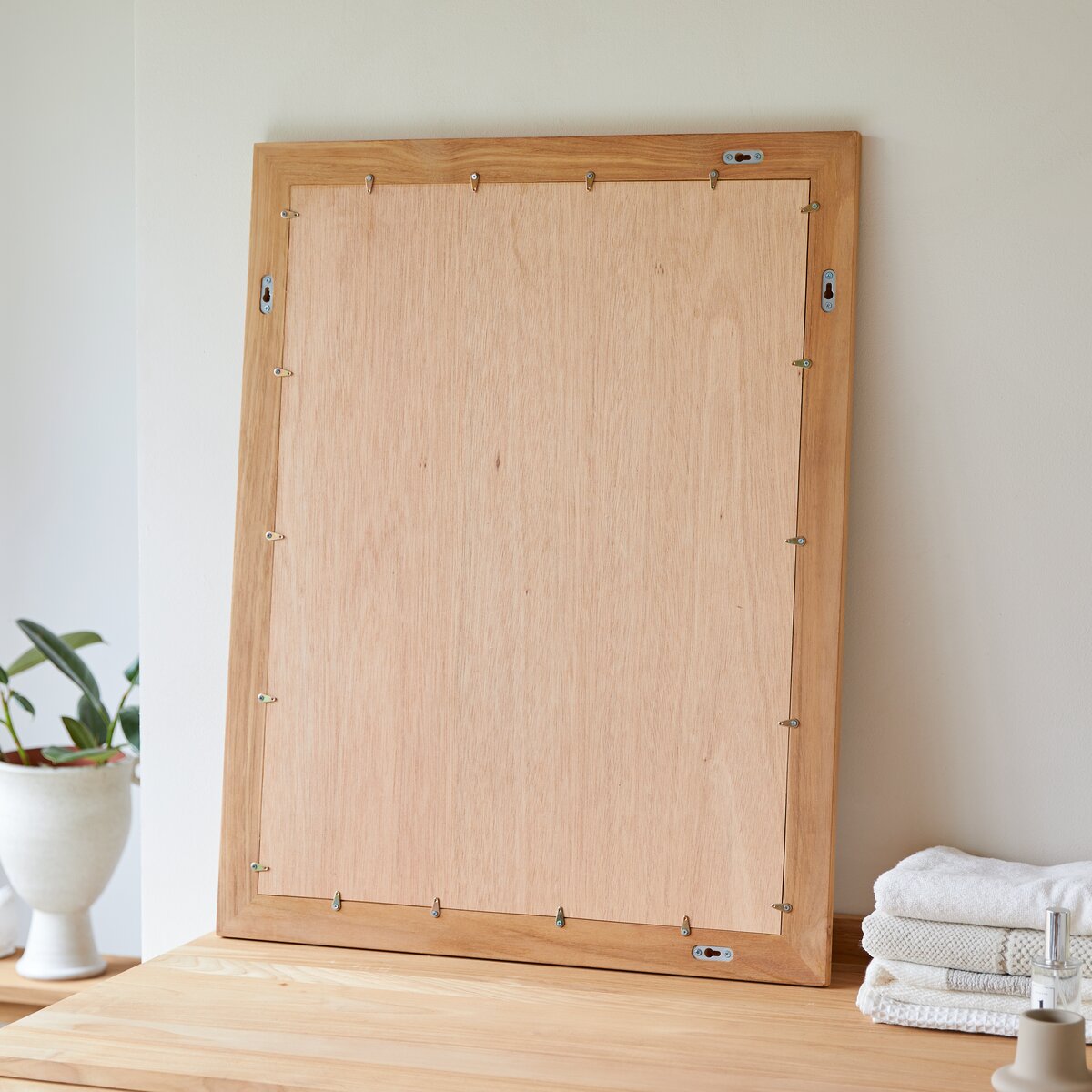 Tona - Miroir en teck 90x70 cm Tona - Miroir en teck 90x70 cm