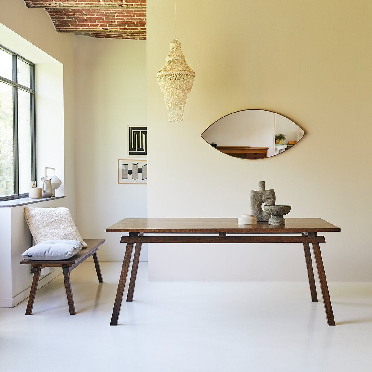 Arko - Mesa de madera maciza de mango 6/8 personas Arko - Mesa de madera maciza de mango 6/8 personas