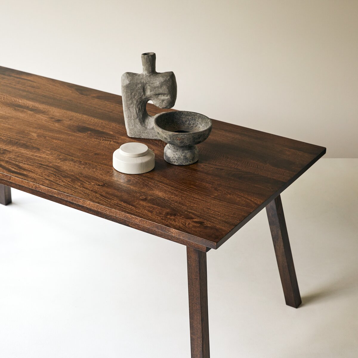 Arko - Mesa de madera maciza de mango 6/8 personas Arko - Mesa de madera maciza de mango 6/8 personas