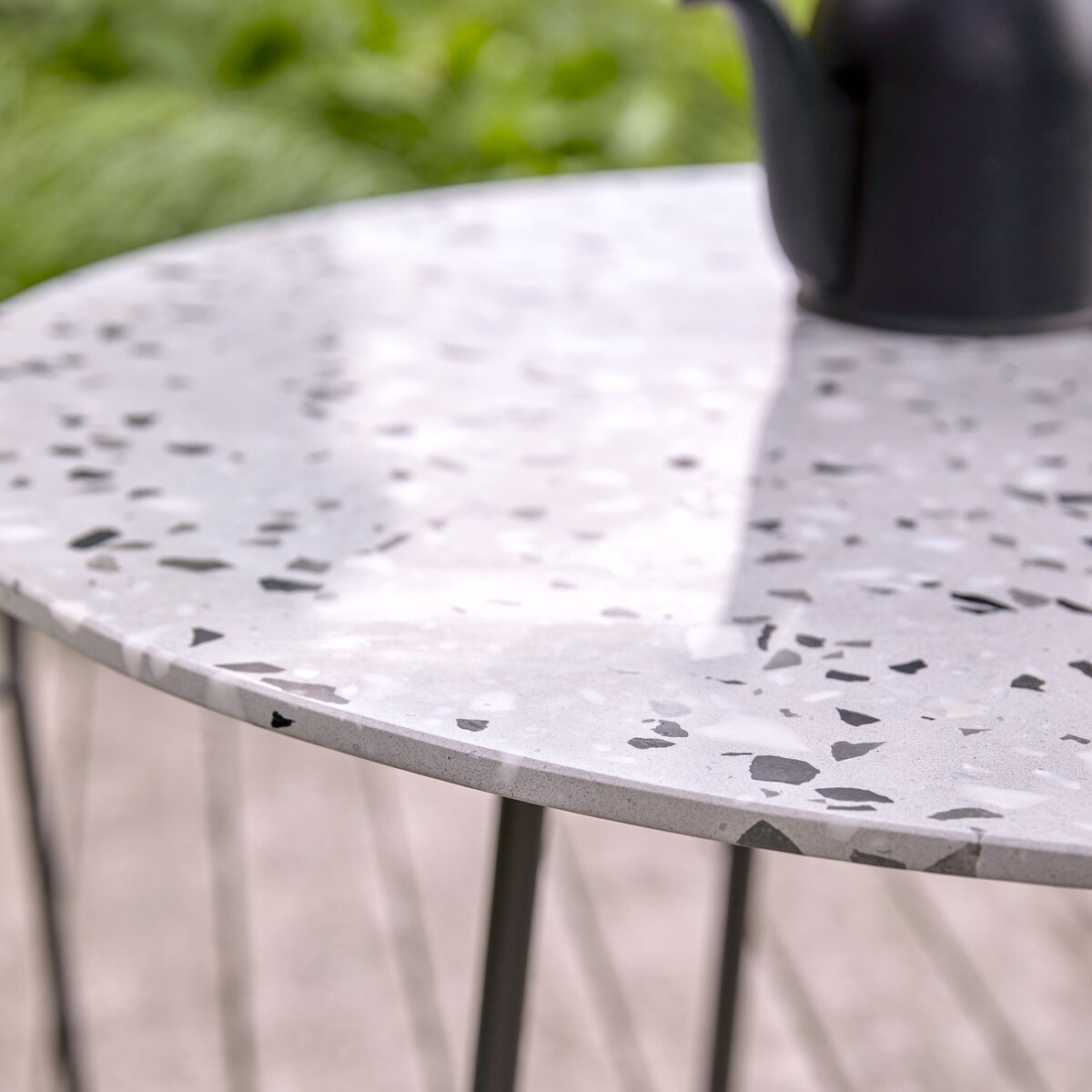 Elio - Tavolo rotondo da giardino terrazzo premium e metallo grey 4 pers. Elio - Tavolo rotondo da giardino terrazzo premium e metallo grey 4 pers.