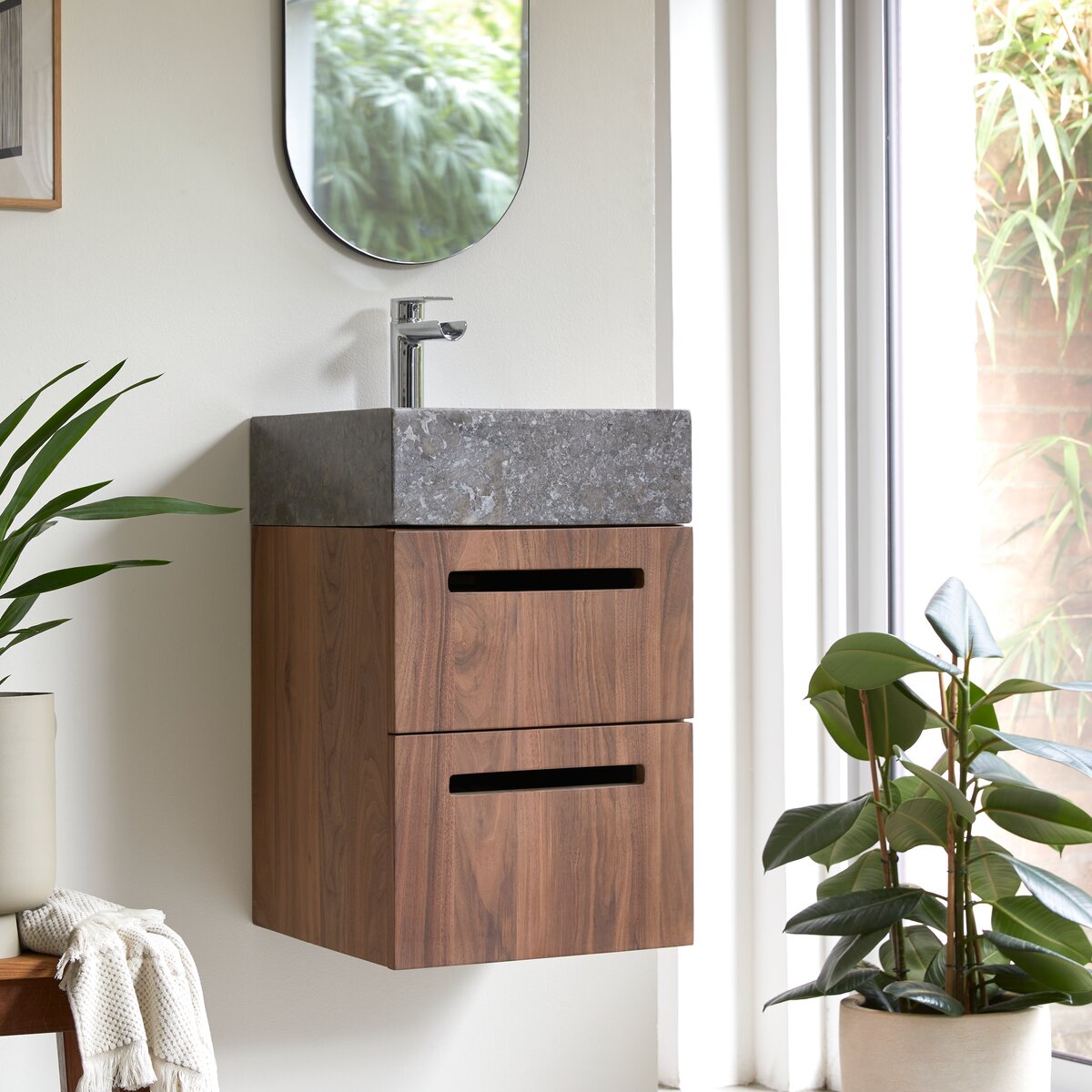 Etagère De Rangement Pour Toilettes En Bois De Noyer Massif Hauteur 65cm