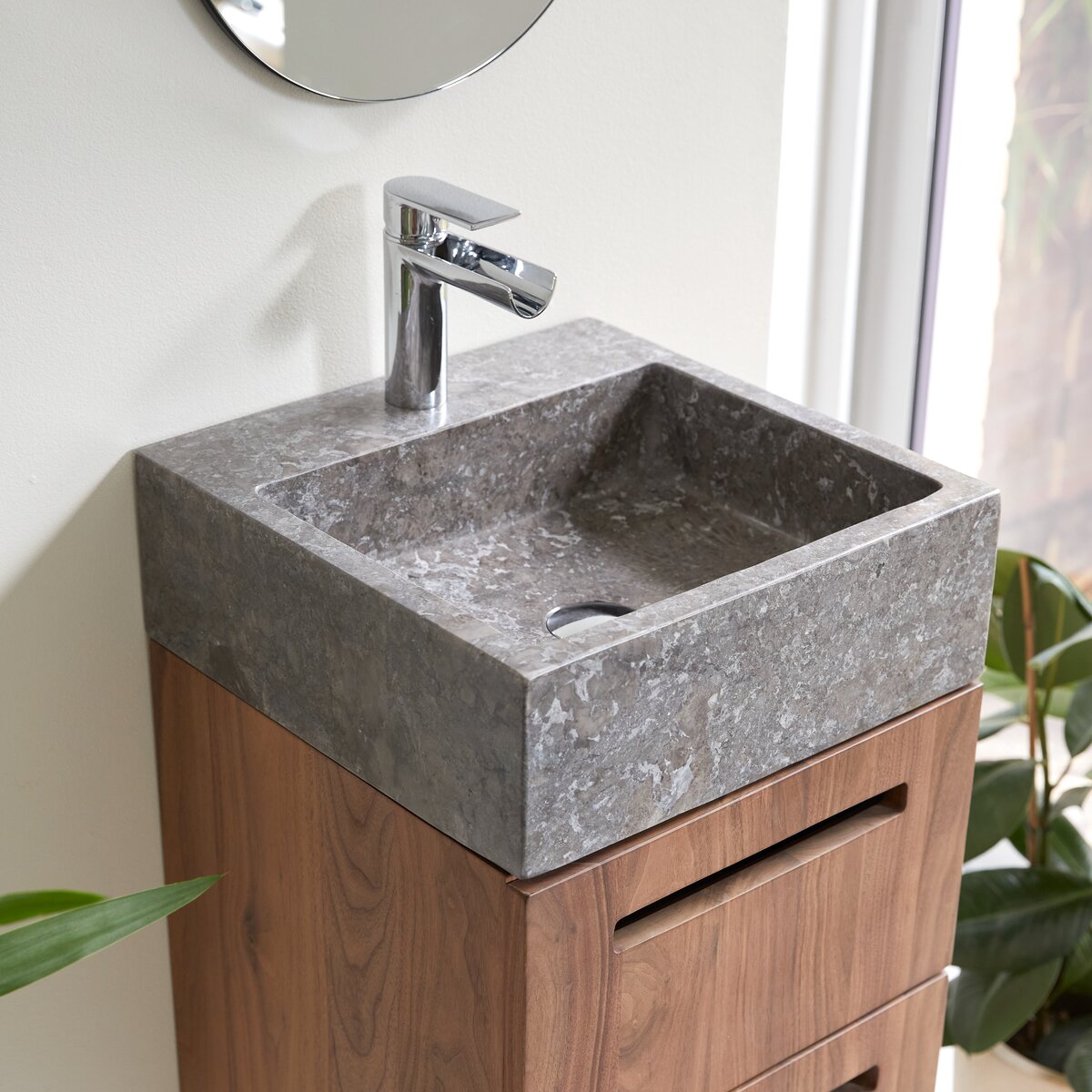 Mueble lavamanos de nogal y mármol gris - Mueble de baño de pared - Tikamoon