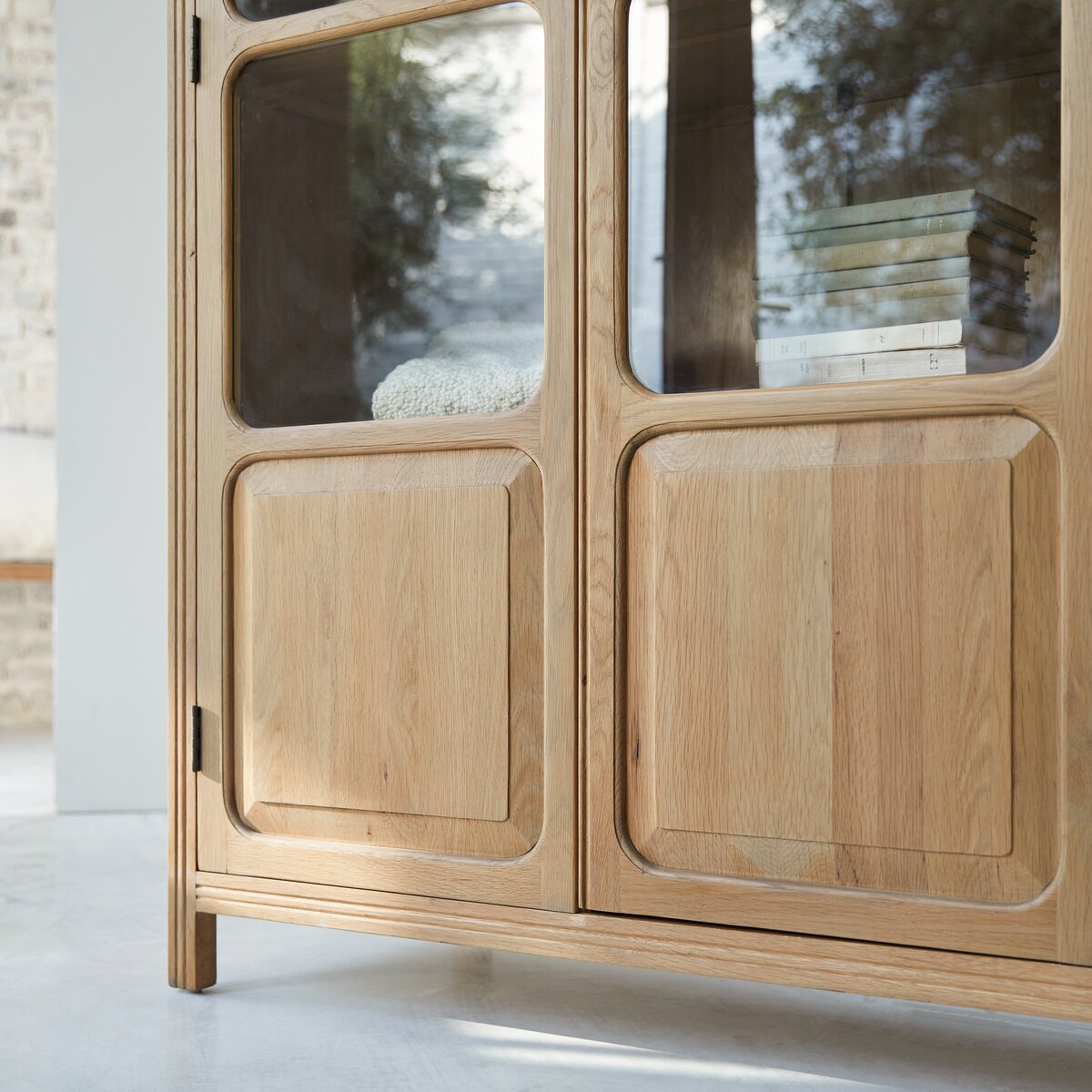 Marthe - Armoire de rangement en chêne massif Marthe - Armoire de rangement en chêne massif