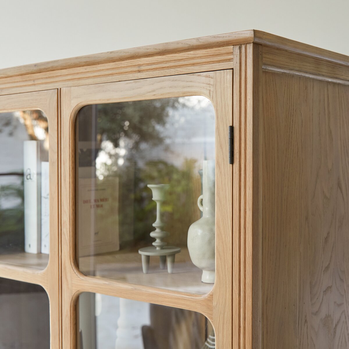 Marthe - Armoire de rangement en chêne massif Marthe - Armoire de rangement en chêne massif