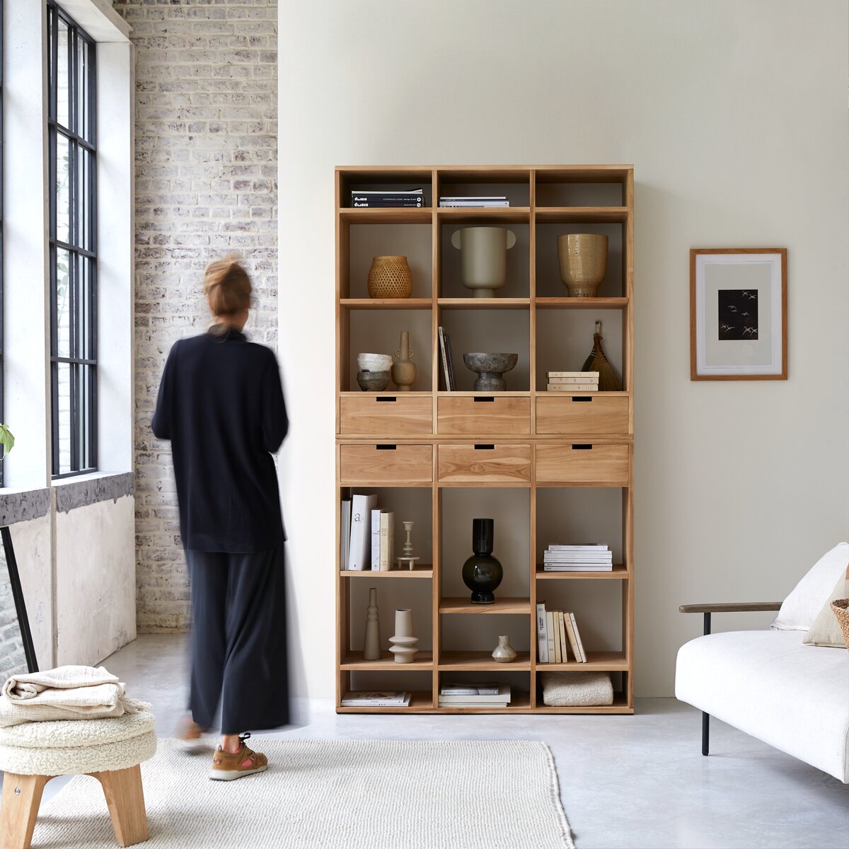 Miho - Tall bookcase in solid teak