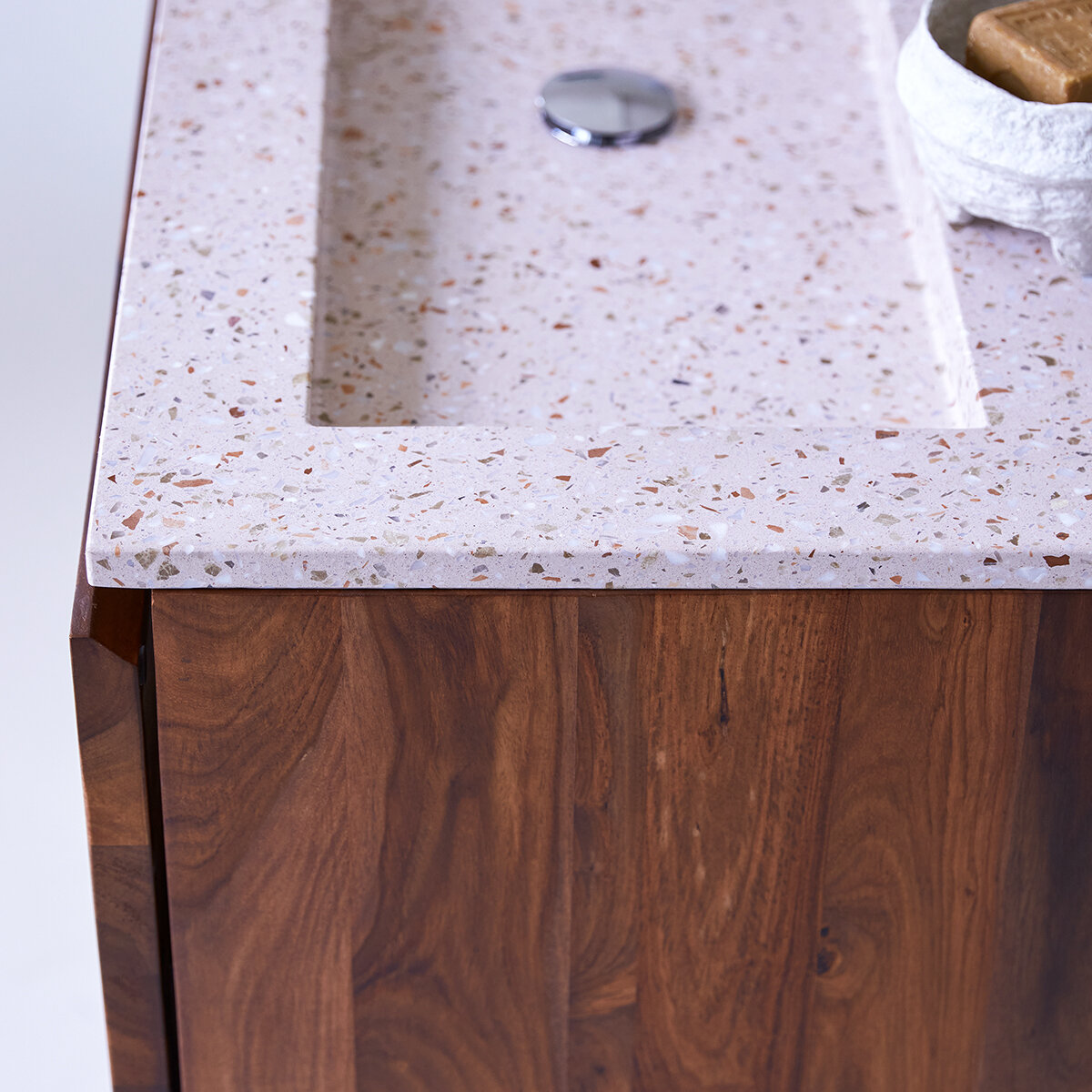 Nova - Meuble Salle de Bain en palissandre massif et terrazzo premium Pink 120 Nova - Meuble Salle de Bain en palissandre massif et terrazzo premium Pink 120