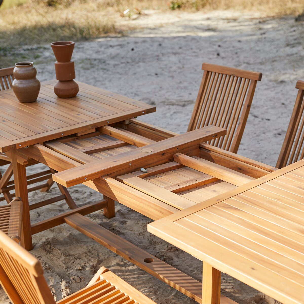 Table à manger de jardin professionnelle en bois d'acacia massif