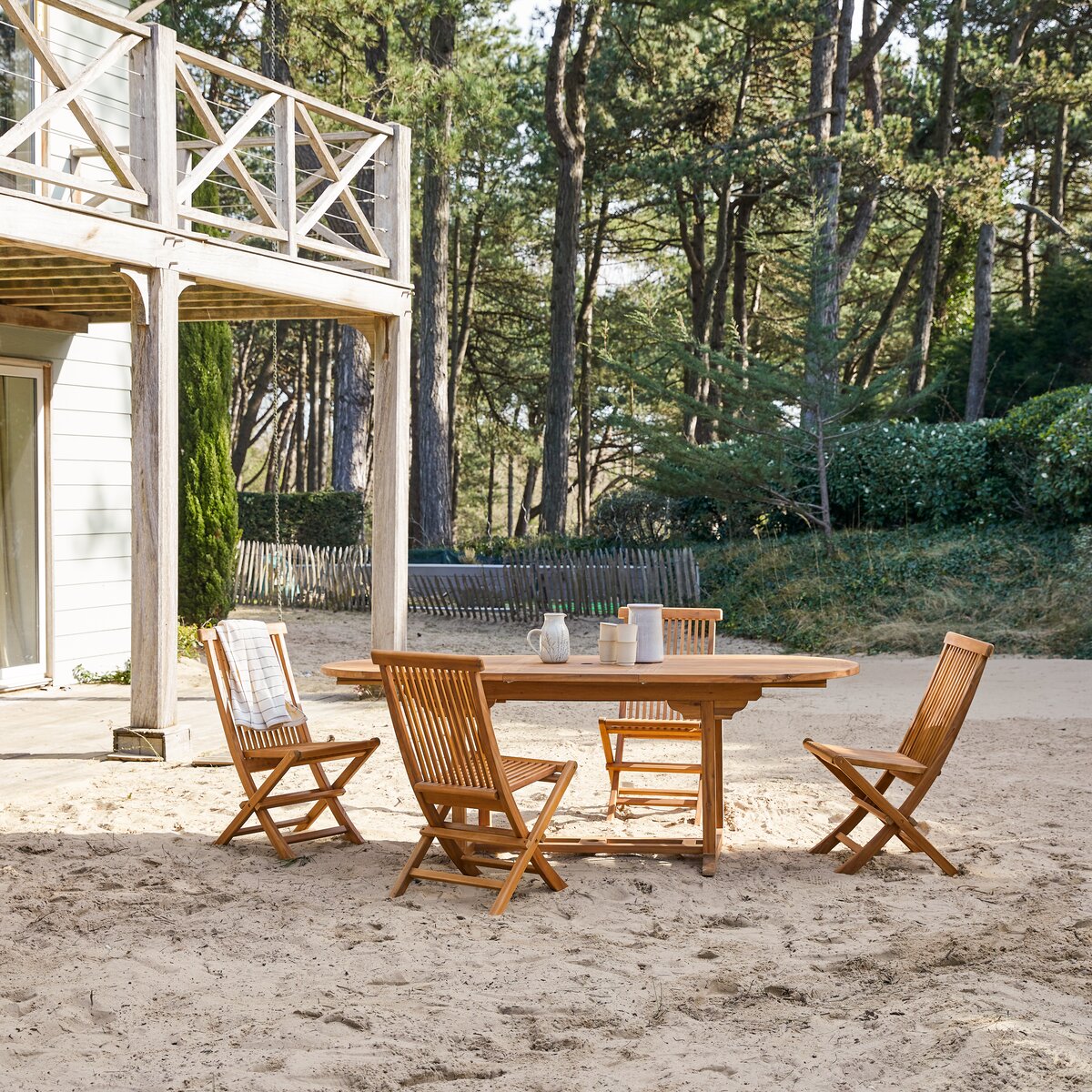 Tavolo ovale e 4 sedie in acacia - Mobili da giardino - Tikamoon