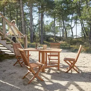 Capri - Klappbare Outdoor Gartenmöbel Set aus massiver Akazie 4 Stühle