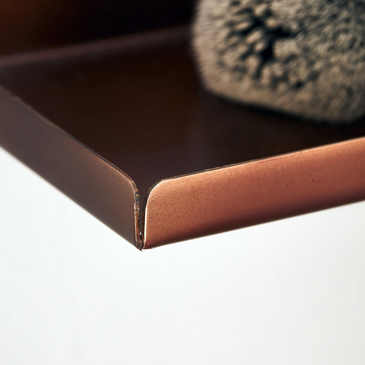Boti - Estantería metálica de pared Boti - Estantería metálica de pared