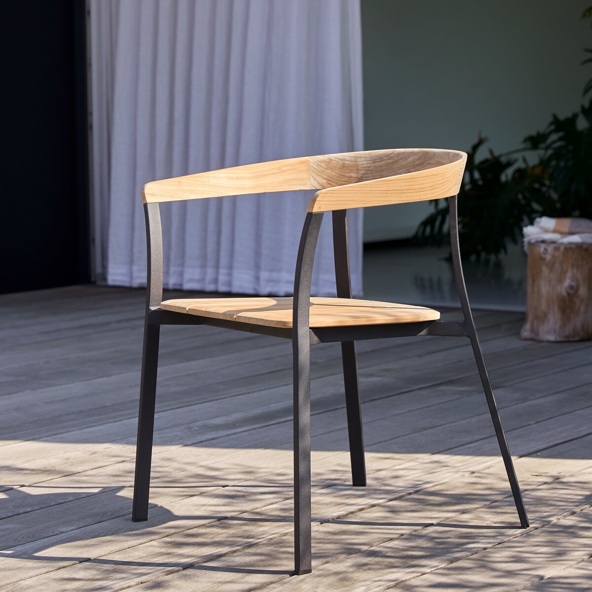 Arco - Silla de jardín de teca maciza y aluminio Arco - Silla de jardín de teca maciza y aluminio