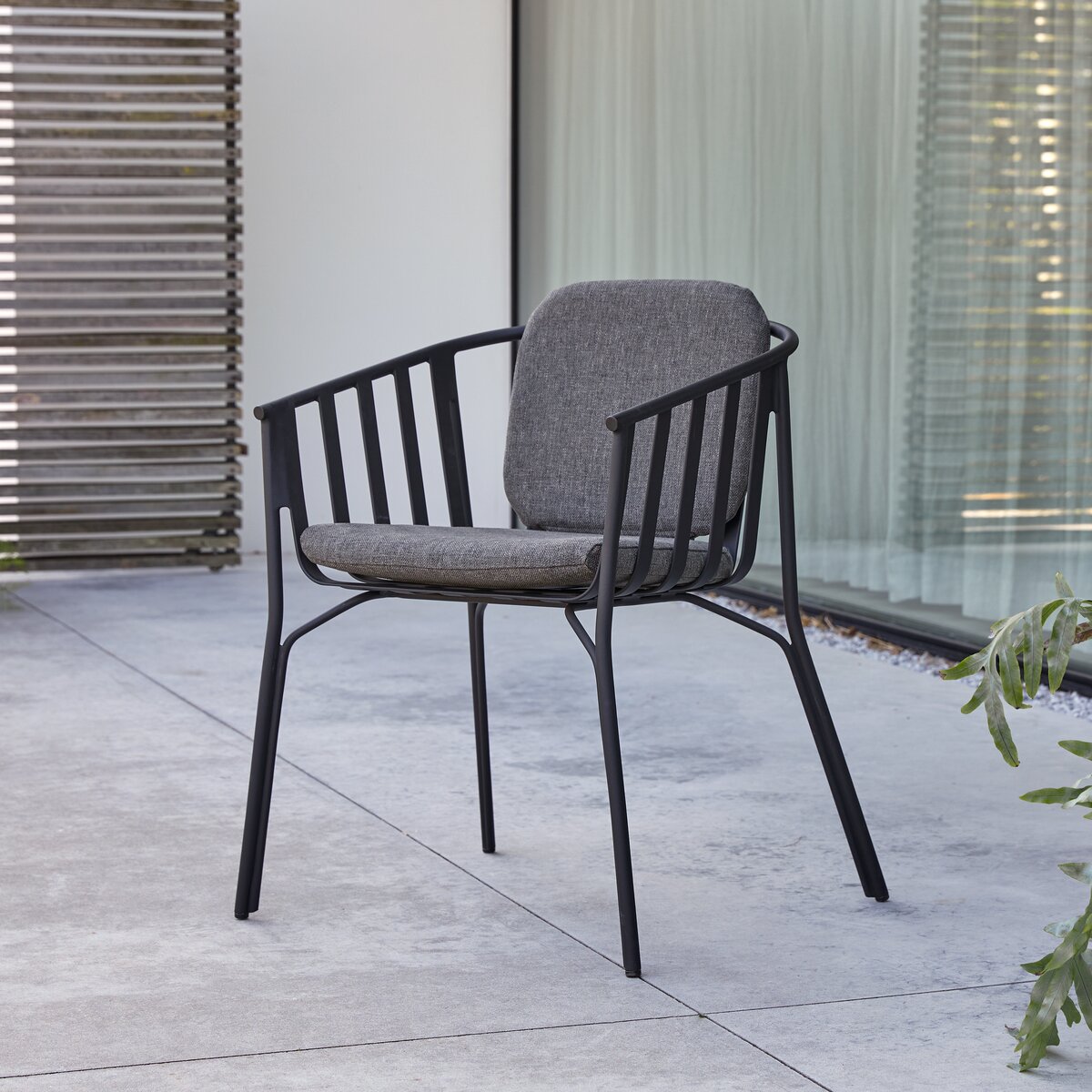 Silla de jardín de metal negro - Muebles de exterior - Tikamoon