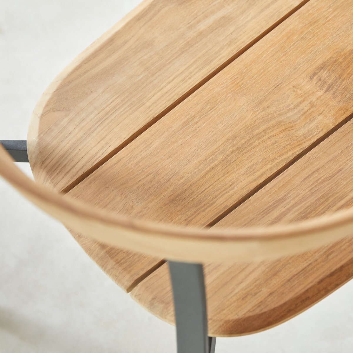 Arco - Stuhl aus Teak massiv und Aluminium Arco - Stuhl aus Teak massiv und Aluminium
