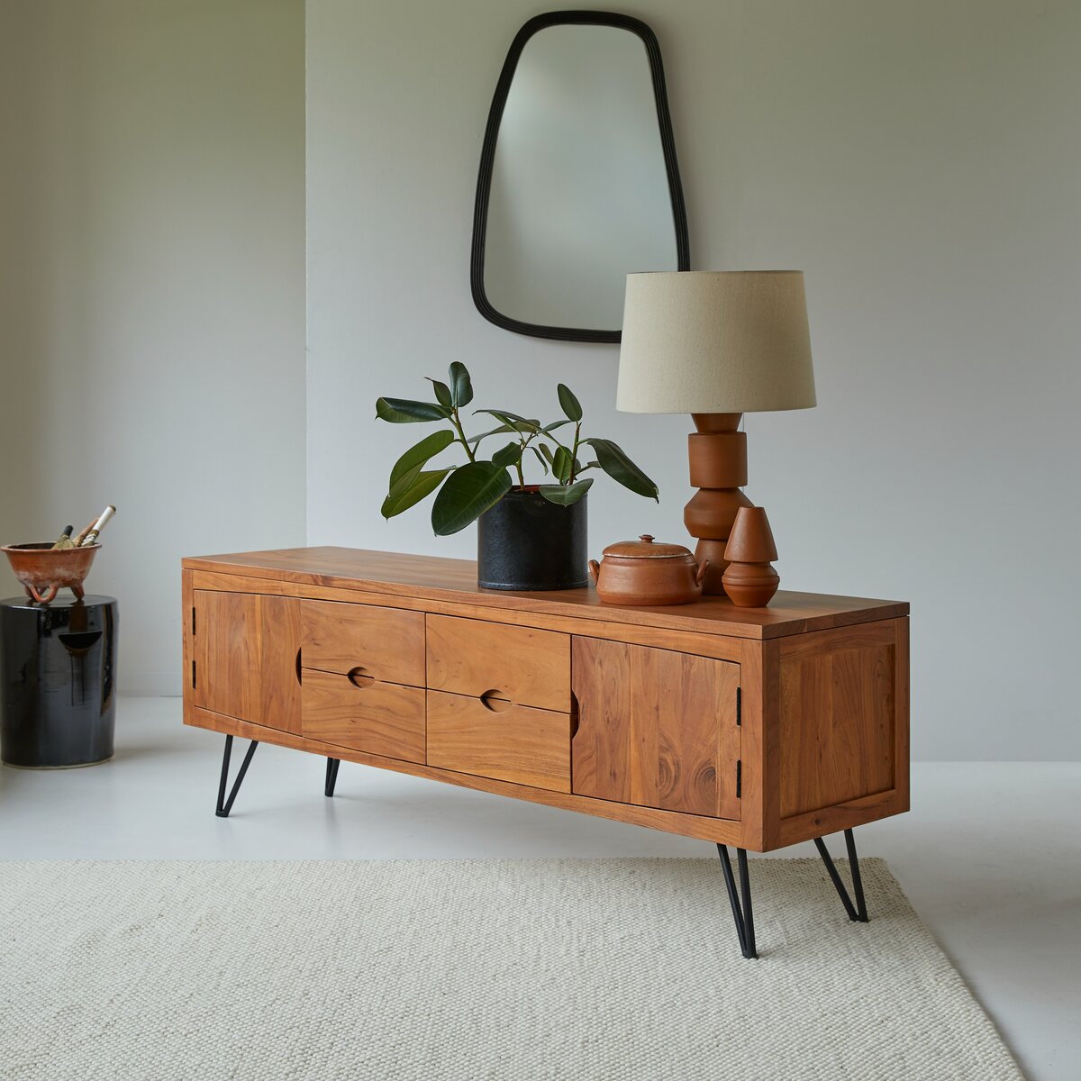 Bonnie - Solid acacia TV stand 180 cm Bonnie - Solid acacia TV stand 180 cm